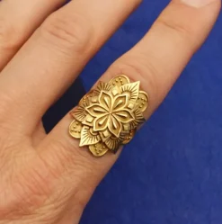 Bronzen ring mandala