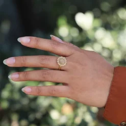 Bronzen ring zonnebloem