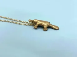 Gold filled halsketting met bronzen vogelbekdier