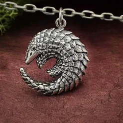 Zilveren halsketting pangolin