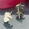 Zilveren oorbellen eenhoorn