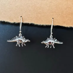 Zilveren oorbellen stegosaurus