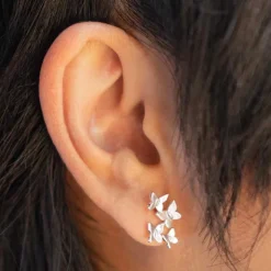 Zilveren oorbellen vlinderzwerm