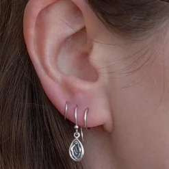 Zilveren oorbellen vulva & baarmoeder