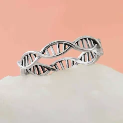 Zilveren ring DNA