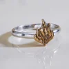 Zilveren ring met bronzen vlam