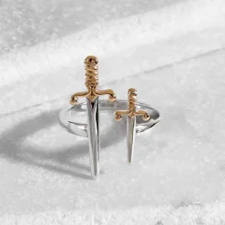 Zilveren ring zwaarden