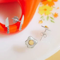 Zilveren/bronzen oorbellen spiegelei